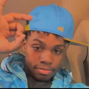 Meet your Posher, Micah